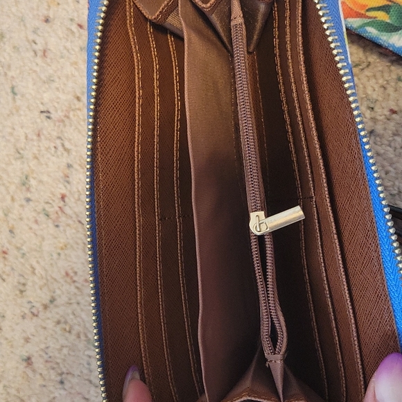 Sunflower Travel Set - Picture 4 of 12